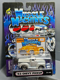 Muscle Machines '53 Chevy PU blanc (NG31)