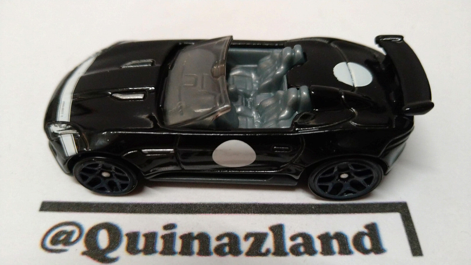 Hot Wheels 15 Jaguar f-type project 7 2017- 141  (A16)