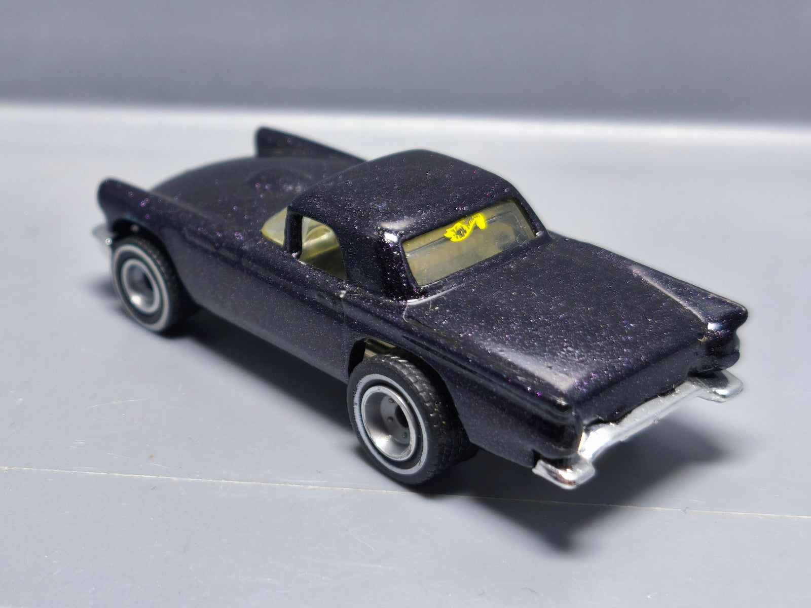 Hot Wheels Treasure Hunt 57 t-bird  1995-356   (A26)