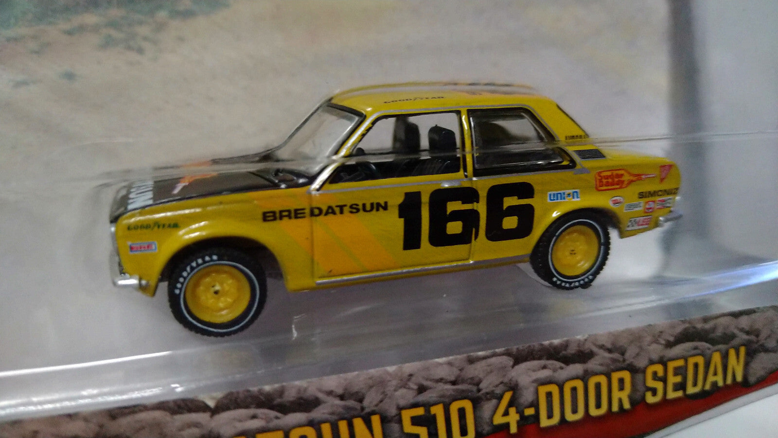 Greenlight All-Terrain 1973 Datsun 510 4-Door Sedan  (NG48)