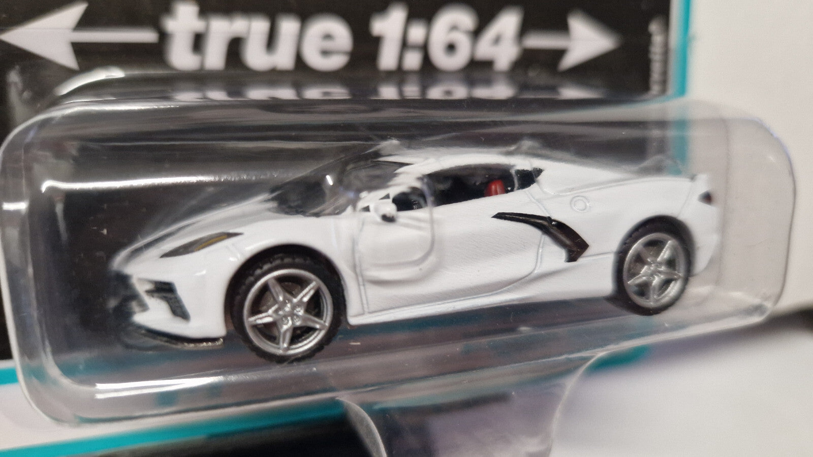 Auto World  Sport Cars 2020 Chevrolet Corvette  (NG56)