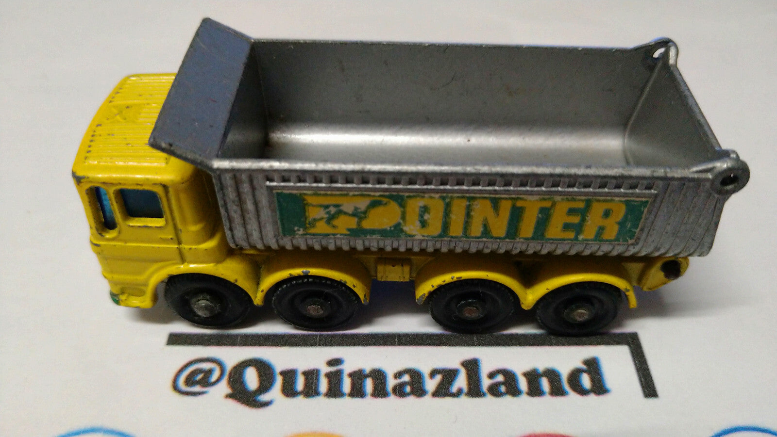 Matchbox 8 wheel pointer tipper Made in england by lesney (A13)