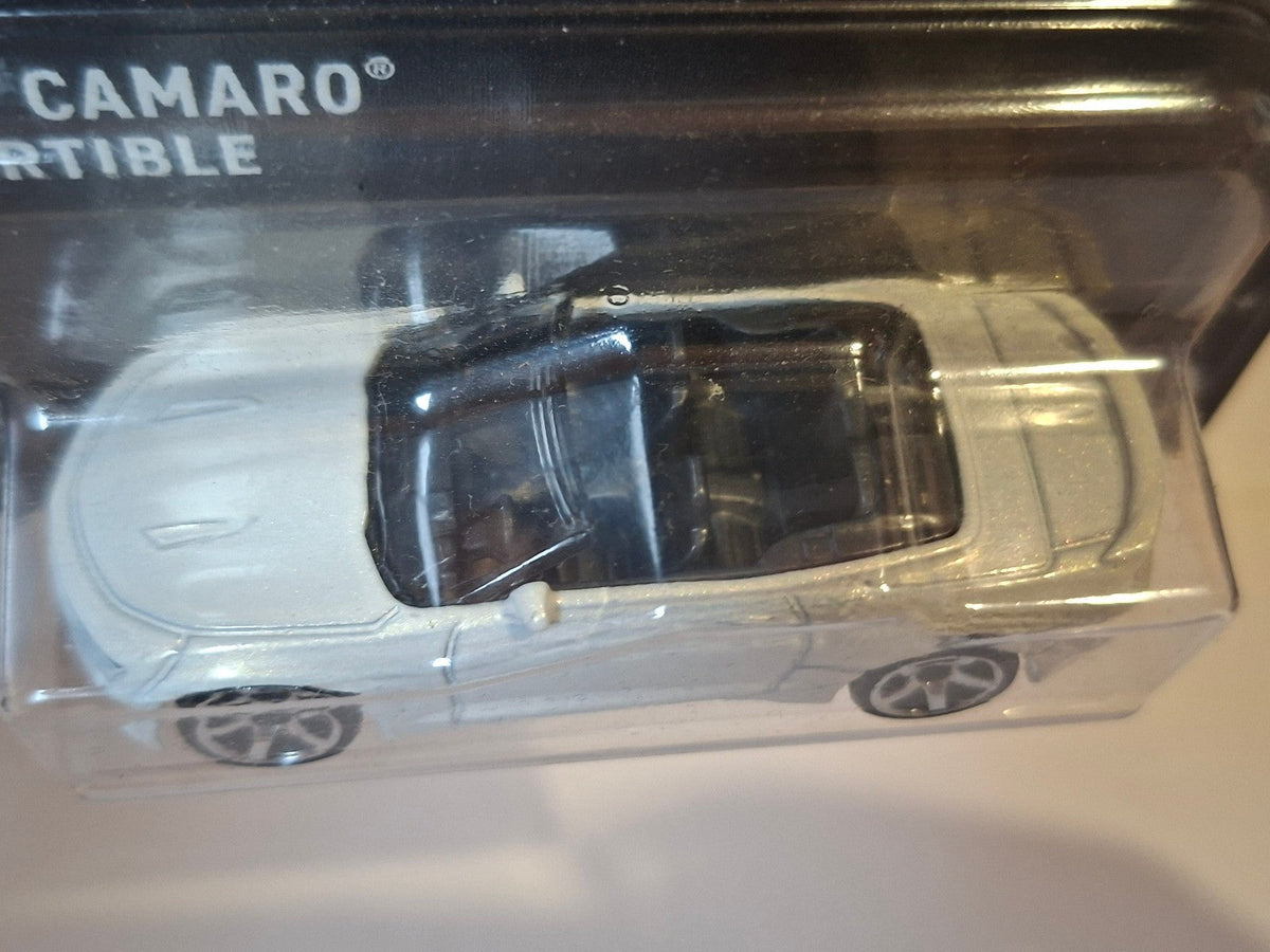 Matchbox 2025 American Convertible '16 Chevy Camaro Convertible   (NP28)