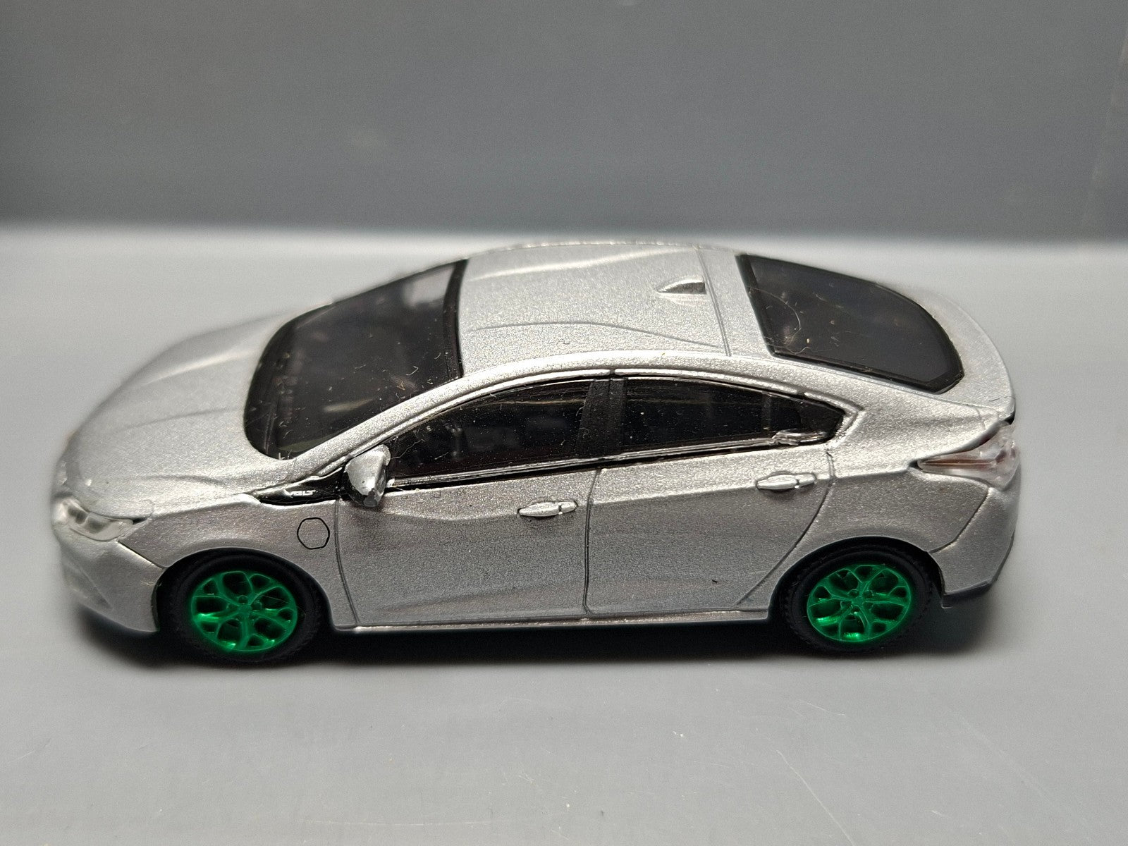 Greenlight Motor world 2016 Chevrolet volt bulle décollé Chase (NG48)