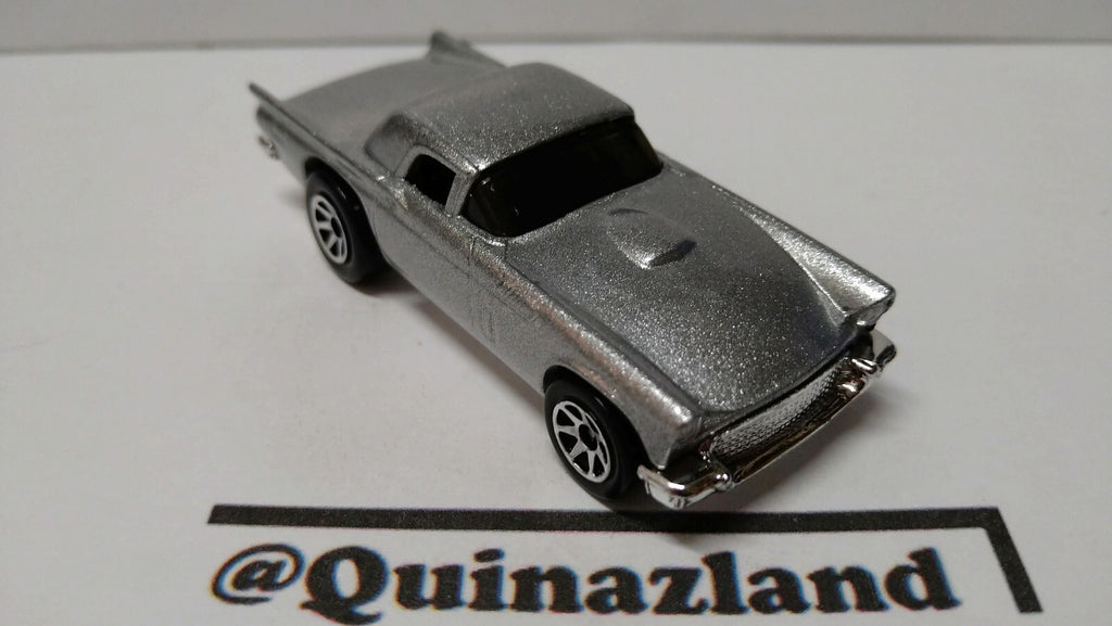 Hot Wheels 1995 exclusive target  57 t-bird    (A18)