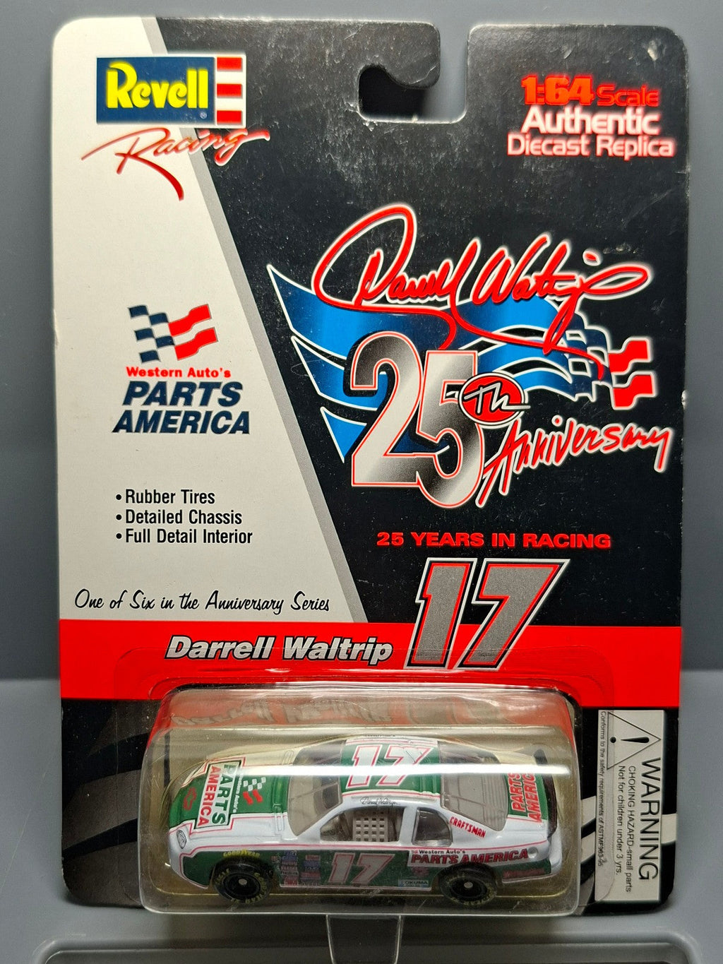 Revell 1/64 1997 25th anniversary  Chevrolet Monte Carlo Darrell Waltrip (NG15)