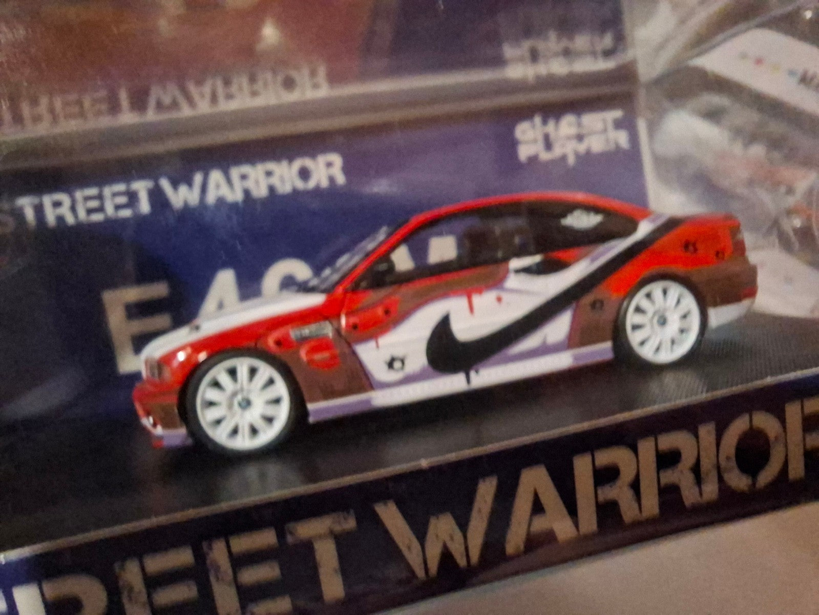 Street Weapon 1/64 Stance Hunter BMW E46, NIKE (NP49)