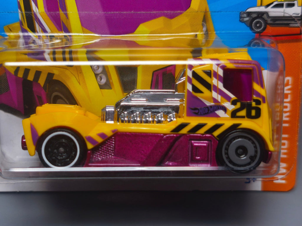 Hot Wheels Rennen rig 2022- 127  (NP20)
