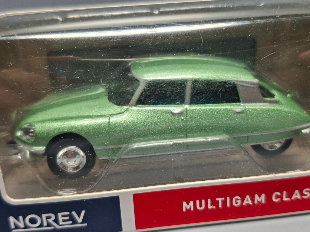 Norev Citroën DS  (NP04)