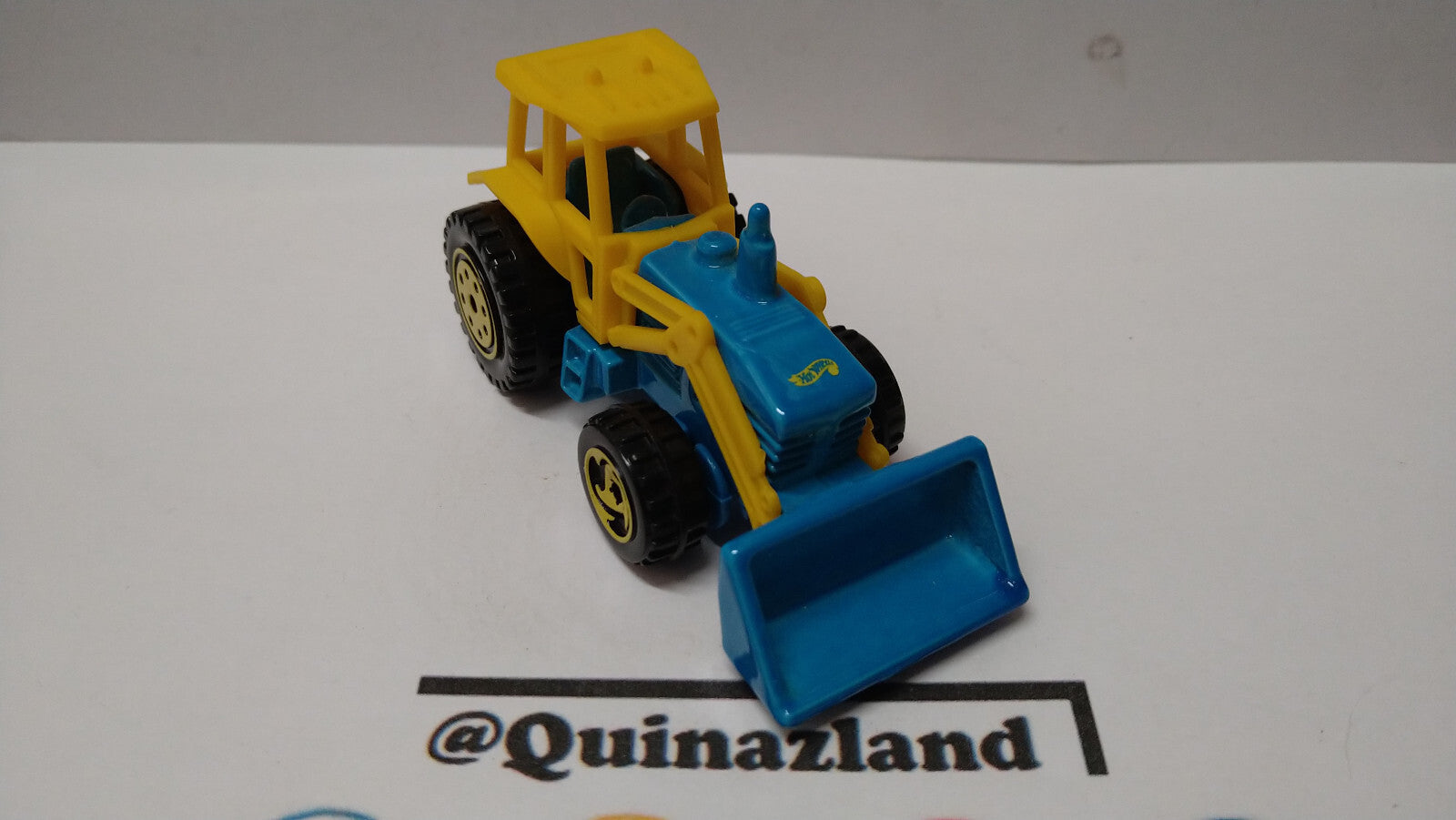 Hot Wheels Tractor 1997 multipack exclusive toys R us   (A36)