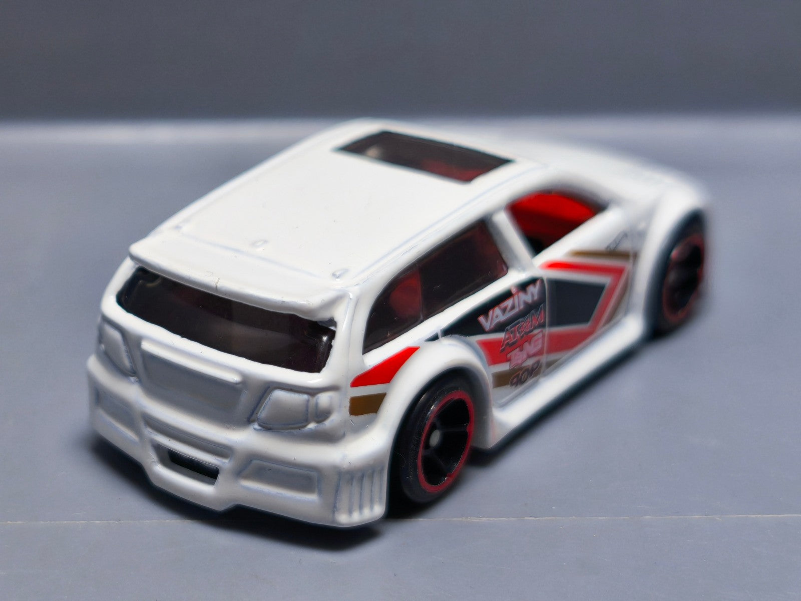 Hot Wheels Audacious exclusive multipack 2006 (A19)