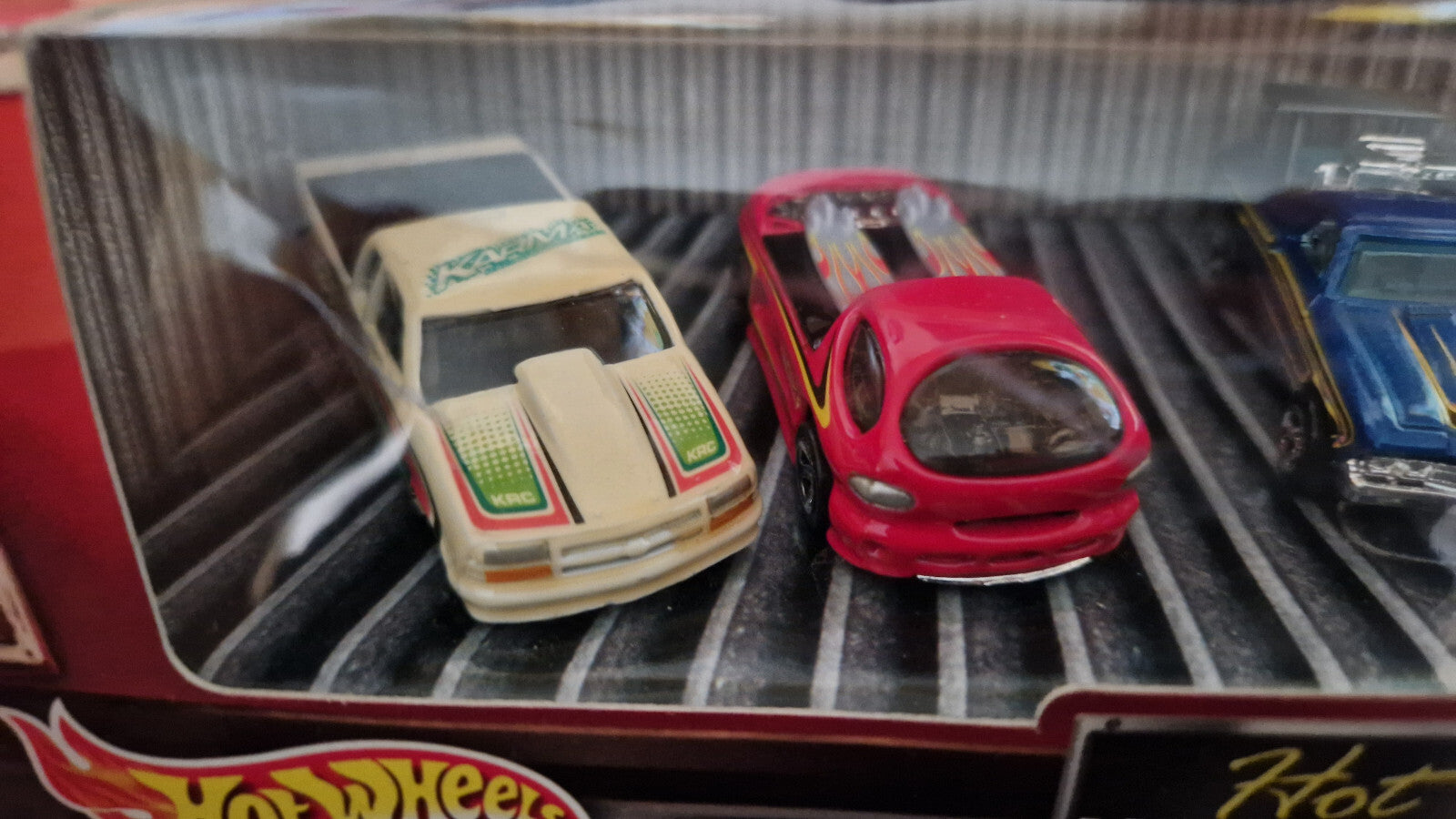 Hot Wheels 2000 hot haulers exclusive toys R us  Chevy deora II El Camino (C3)