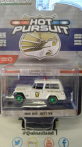 Greenlight Hot Pursuit 1969 Jeep Jeepster Green Wheels Chase (NG21)