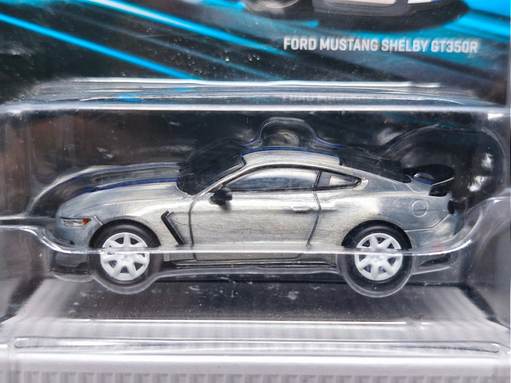 Tarmac 1/64 Ford Mustang Shelby GT350R Chase (NP20)