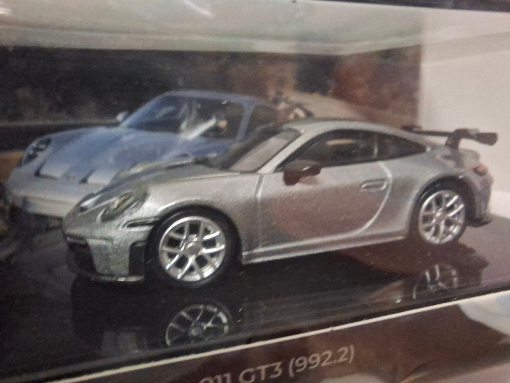Para64 2025 Porsche 911 GT3 (992.2), GT silver metal   (NP16)