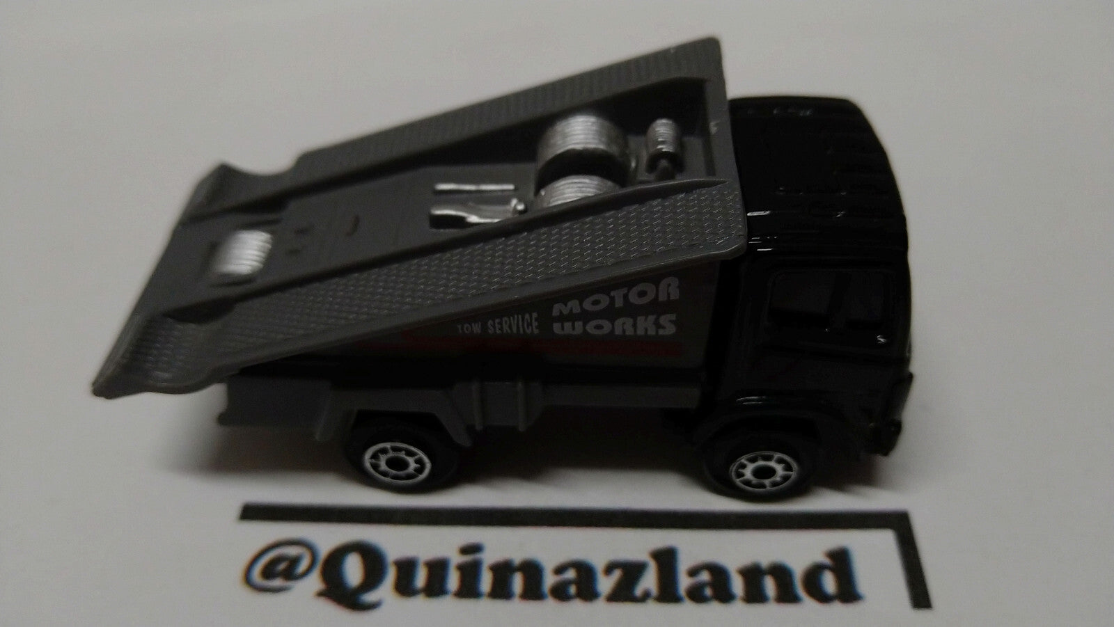 Maisto Tow truck   (A21)