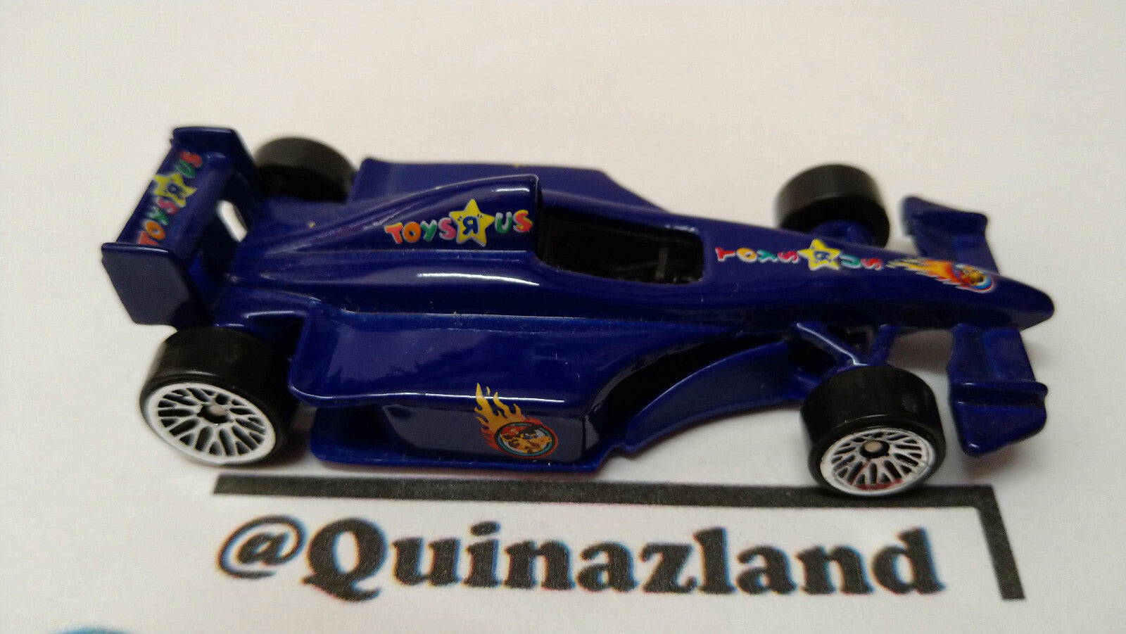 Hot Wheels 2000 promo toys r us GP-2009  (A18)