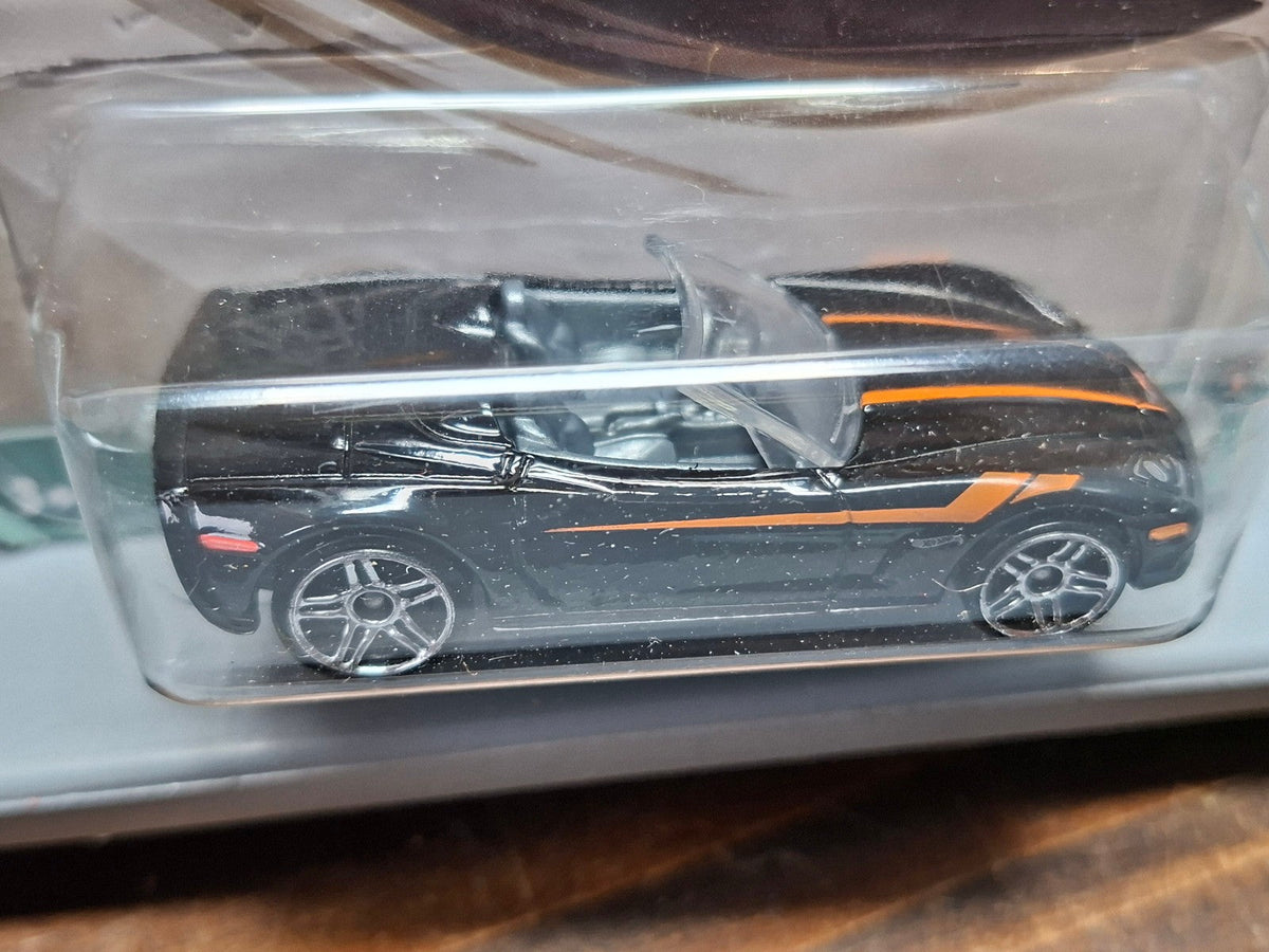 Hot Wheels 2021 convertible exclusive Walmart  Corvette c6 (NP02)