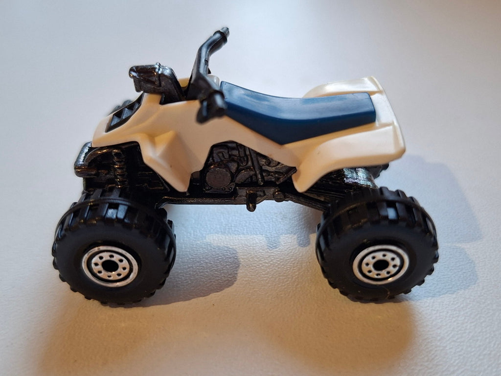 Hot Wheels Suzuki quadracer 1991-129   (A08)