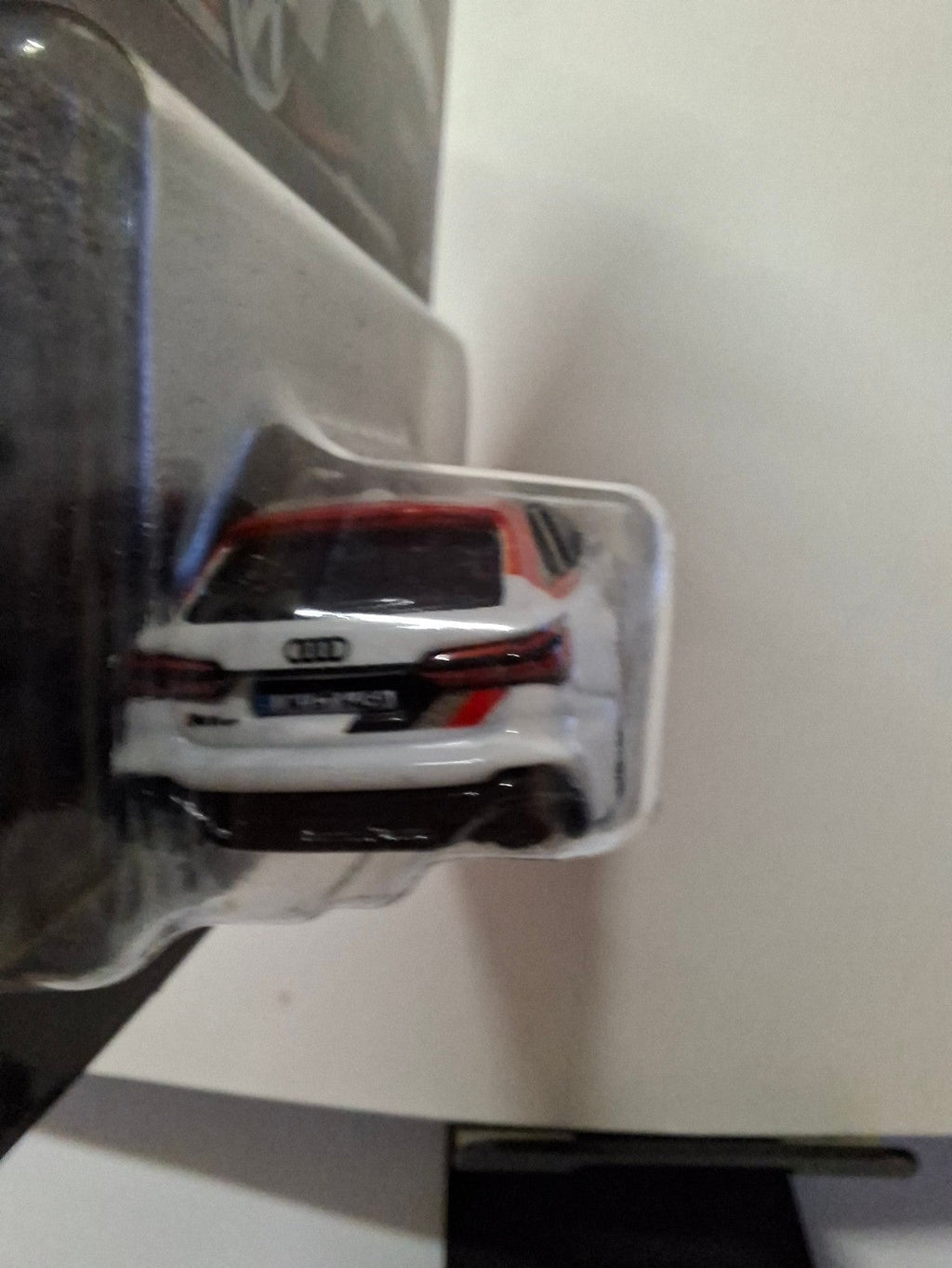 Hot Wheels  Fast Wagons Audi RS6 Avant  (NG65)