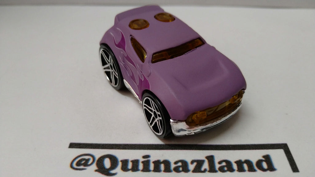 Hot Wheels 2008 egg hunt easter speedsters Rocket box  (A23)
