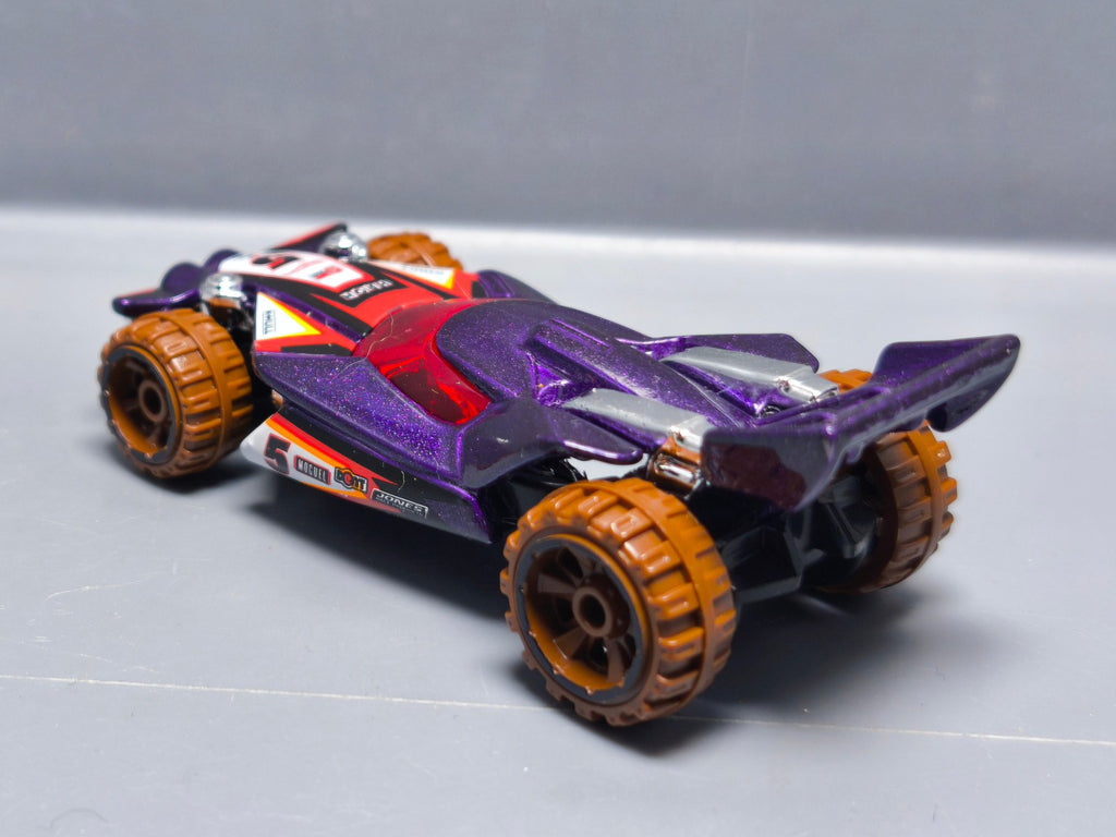 Hot Wheels Blade raider  2022-051  (A38)