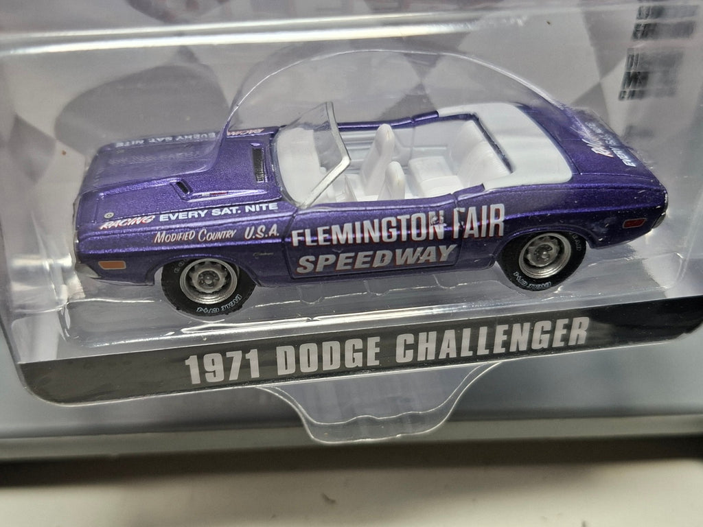 Greenlight Exclusive Flemington Fair Speedway 1971 Dodge Challenger (NG02)