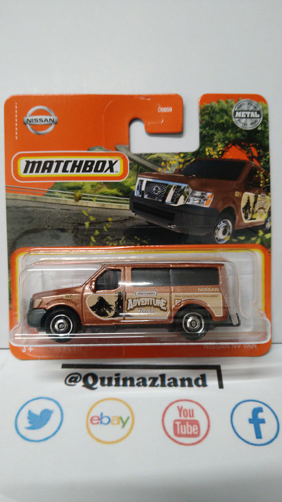 Matchbox Nissan nv van  2022-001  (CP08)