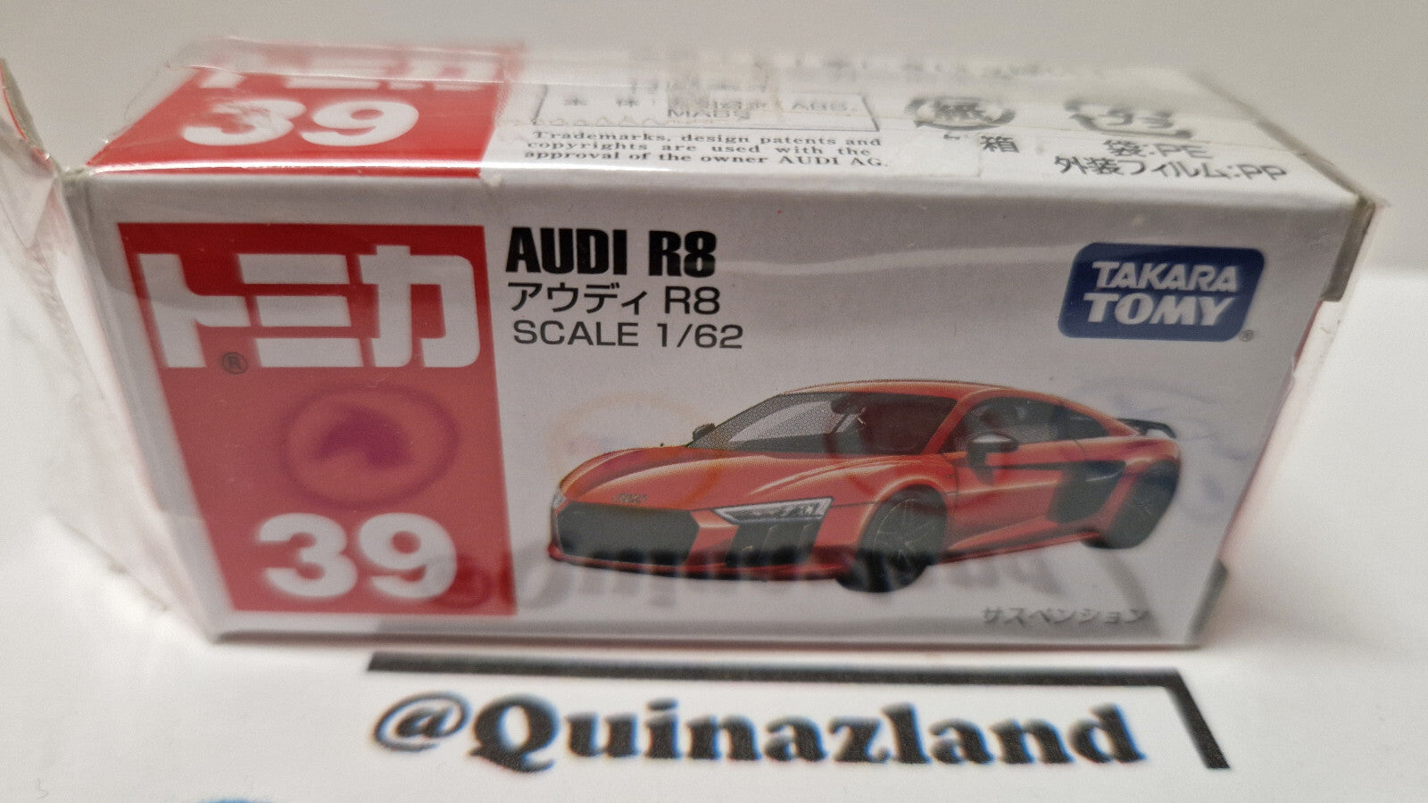 Tomica 2022 regular Audi r8 1/62 ⚠️ manque un peu de chrome sur les jante (CP05)