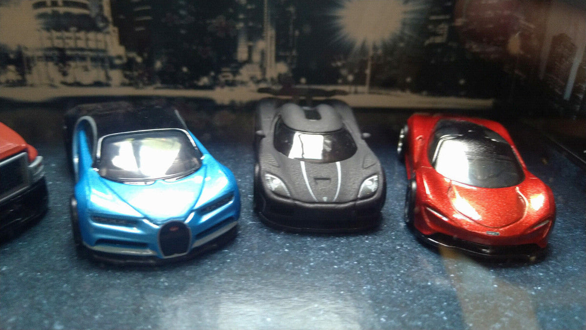 Hot Wheels Premium Set #10 Hyper Cars McLaren Koenigsegg Bugatti Chiron (CT15)