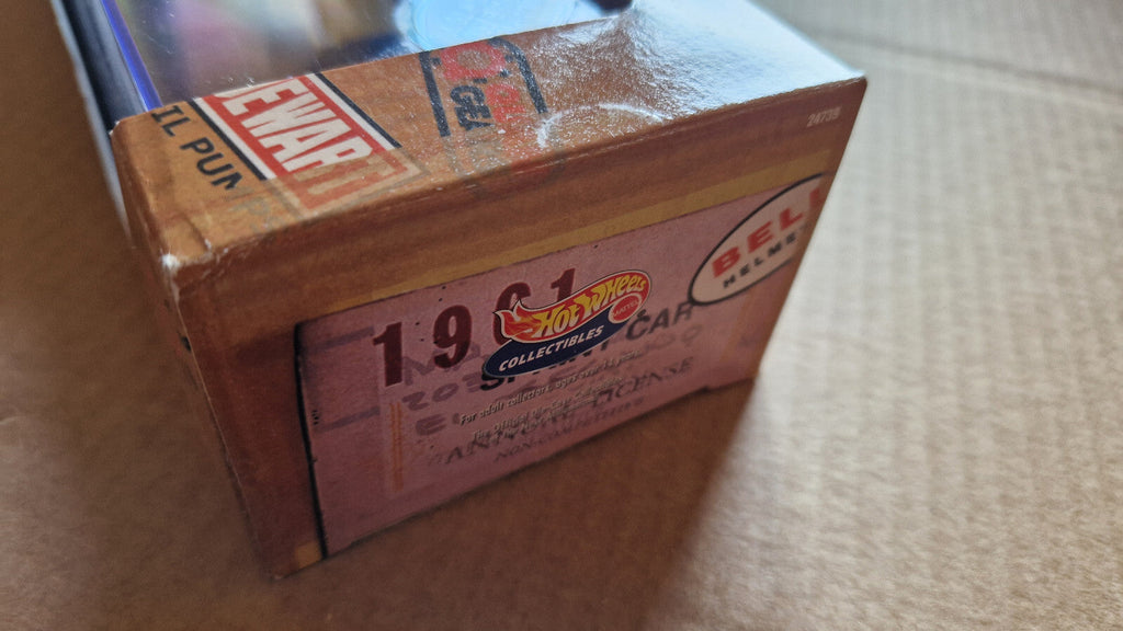 Hot wheels 2000 night at the race 48 Ford woodie, sprint car et trailer (CT08)