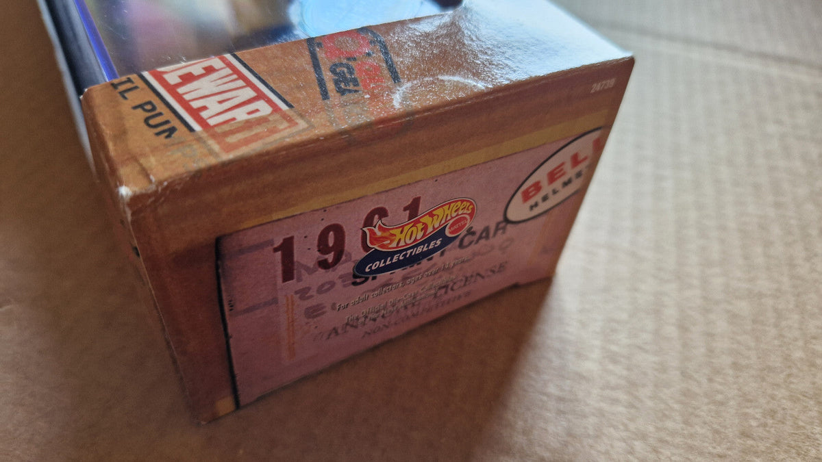 Hot wheels 2000 night at the race 48 Ford woodie, sprint car et trailer (CT08)