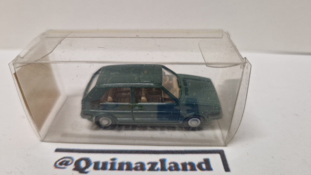 Wiking 1/87 Volkswagen golf 2 verte  (A34)