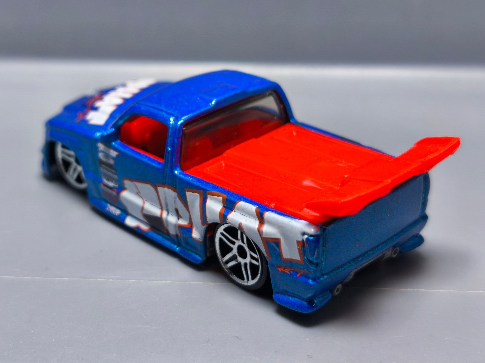 Hot Wheels Super tuned version aileron ouvert 2001-017   (A12)