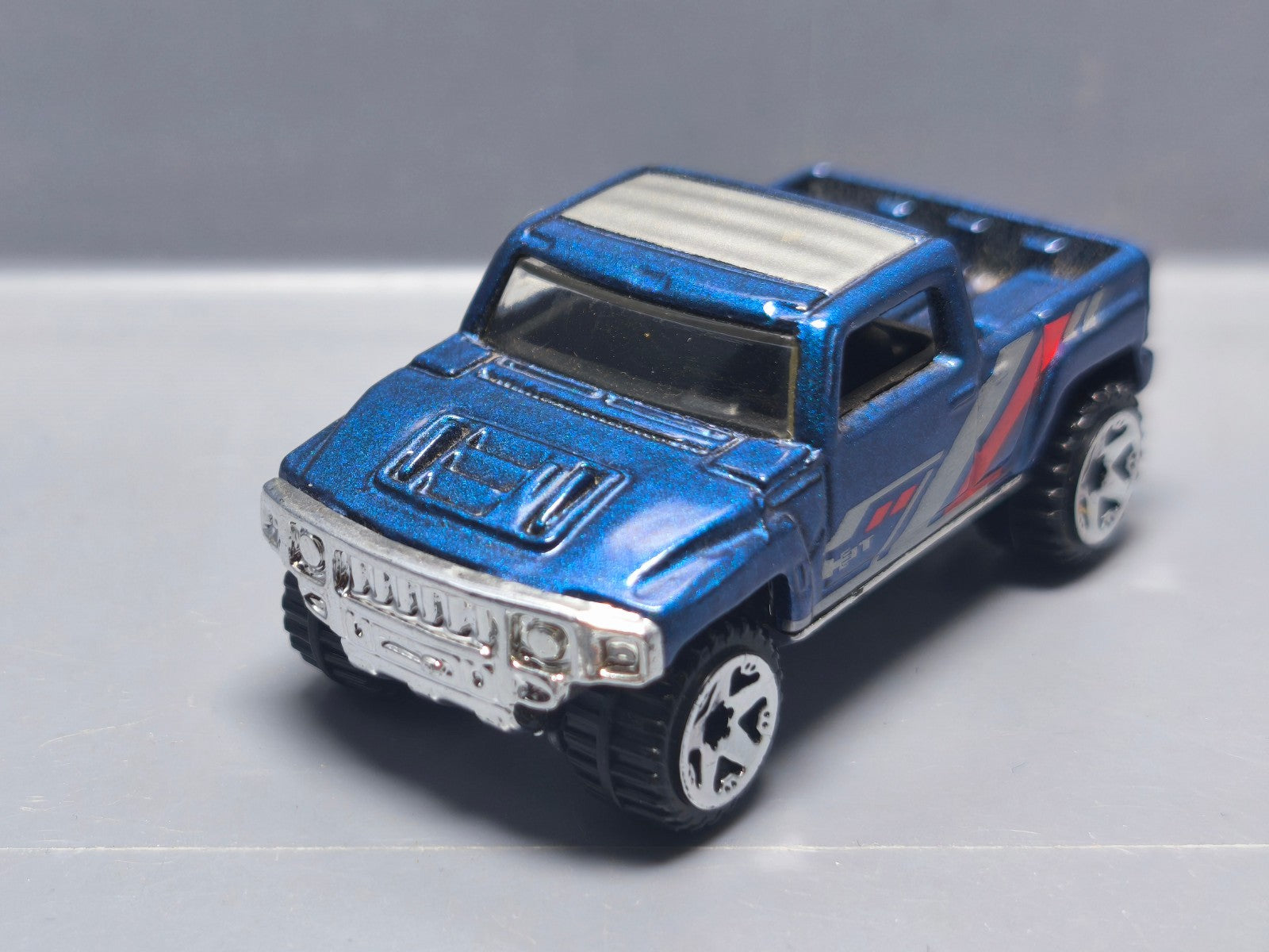 Hot Wheels Hummer H3T 2007-062   (A15)