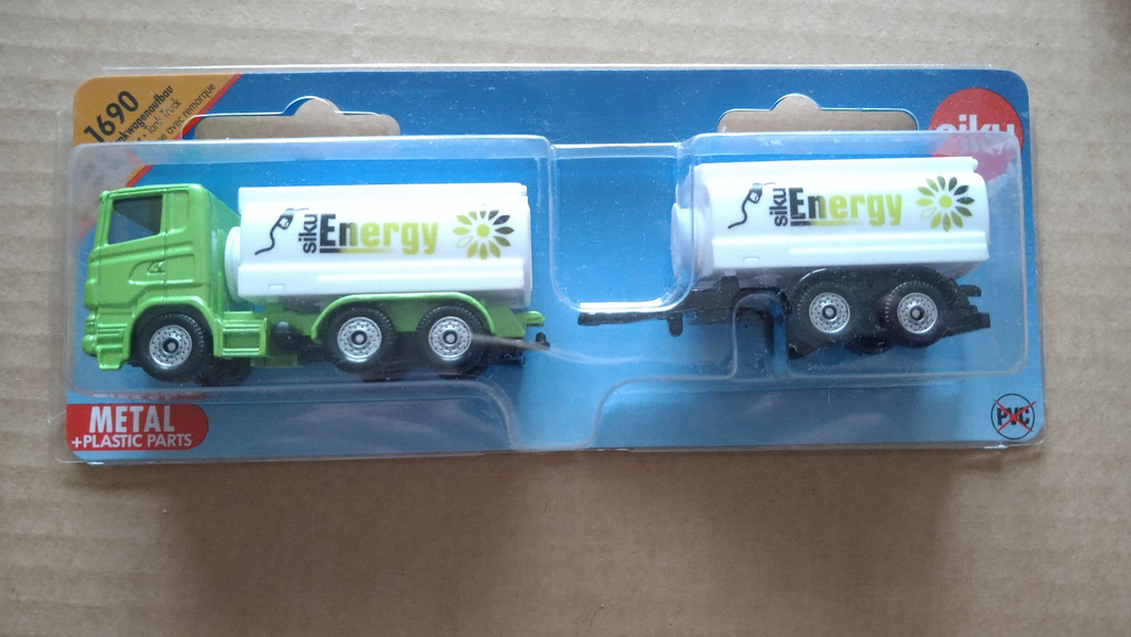 Siku  Camion citerne siku energy avec remorque (C9)