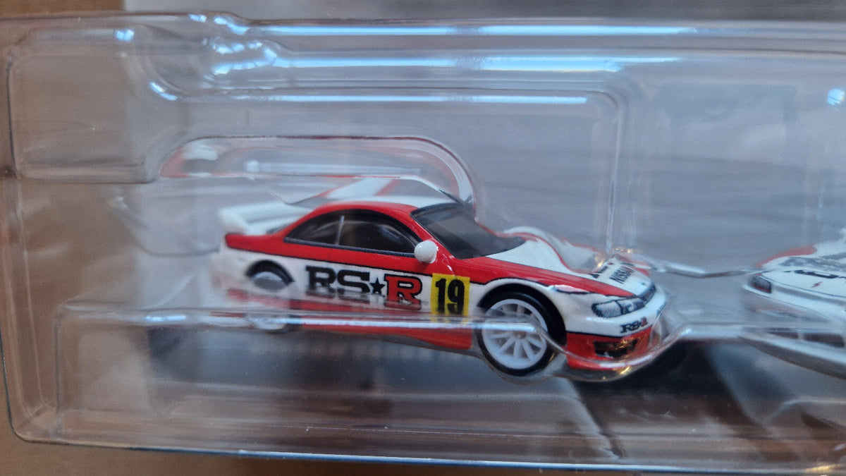 Hot Wheels Premium 2-pack NISSAN 240 SX (S14) / NISSAN SILVIA (S15) (CT15)