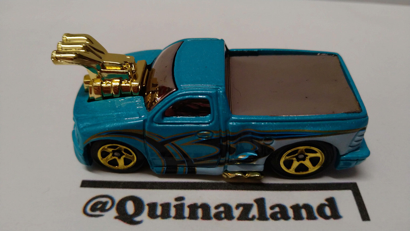 Hot Wheels 2006 multipack  Ford lightning  (A22)