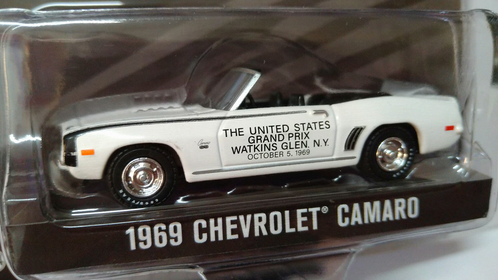 Greenlight 1969 Chevrolet Camaro Convertible The United States Grand Prix (NG02)