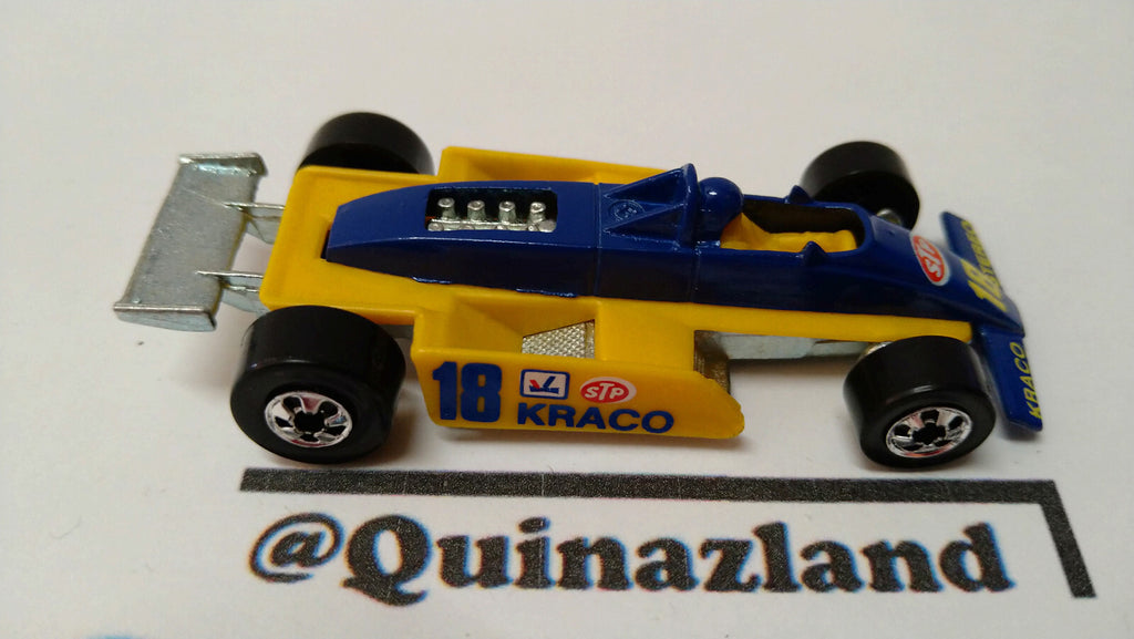 Hot wheels  1989 park'n plates Thunderstreak    (NP28)