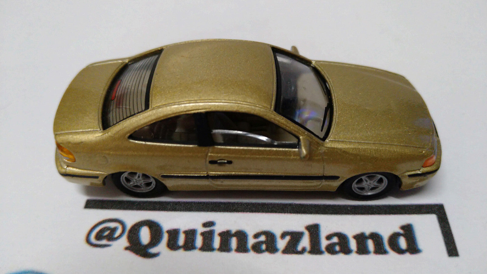 Hongwell 1/72 Volvo C70 (A19)