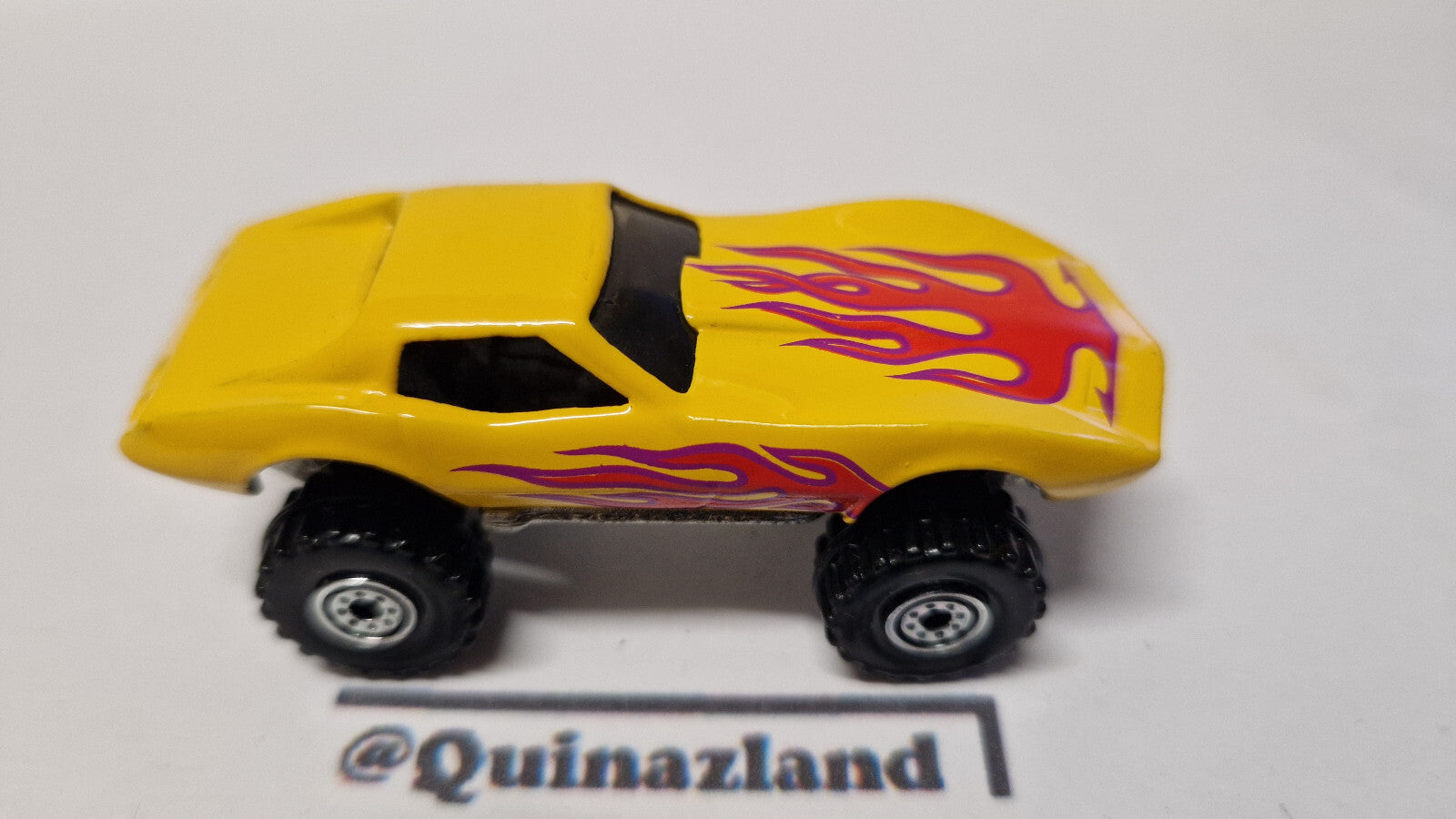 Hot Wheels 1987 version CT Monster vette  (A03)