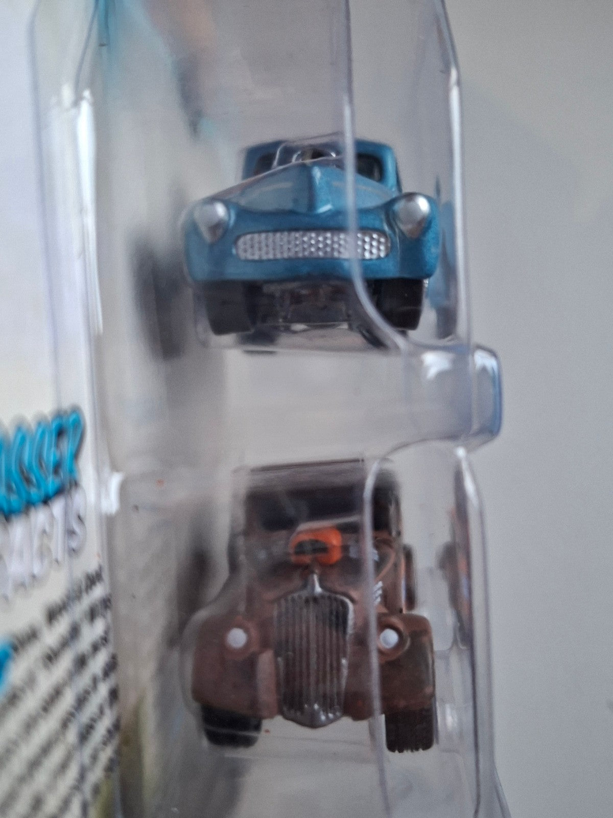 Johnny Lightning Willys Gassers Pack 1941 Willys Coupe 1933 Pickup Gulf (NG61)