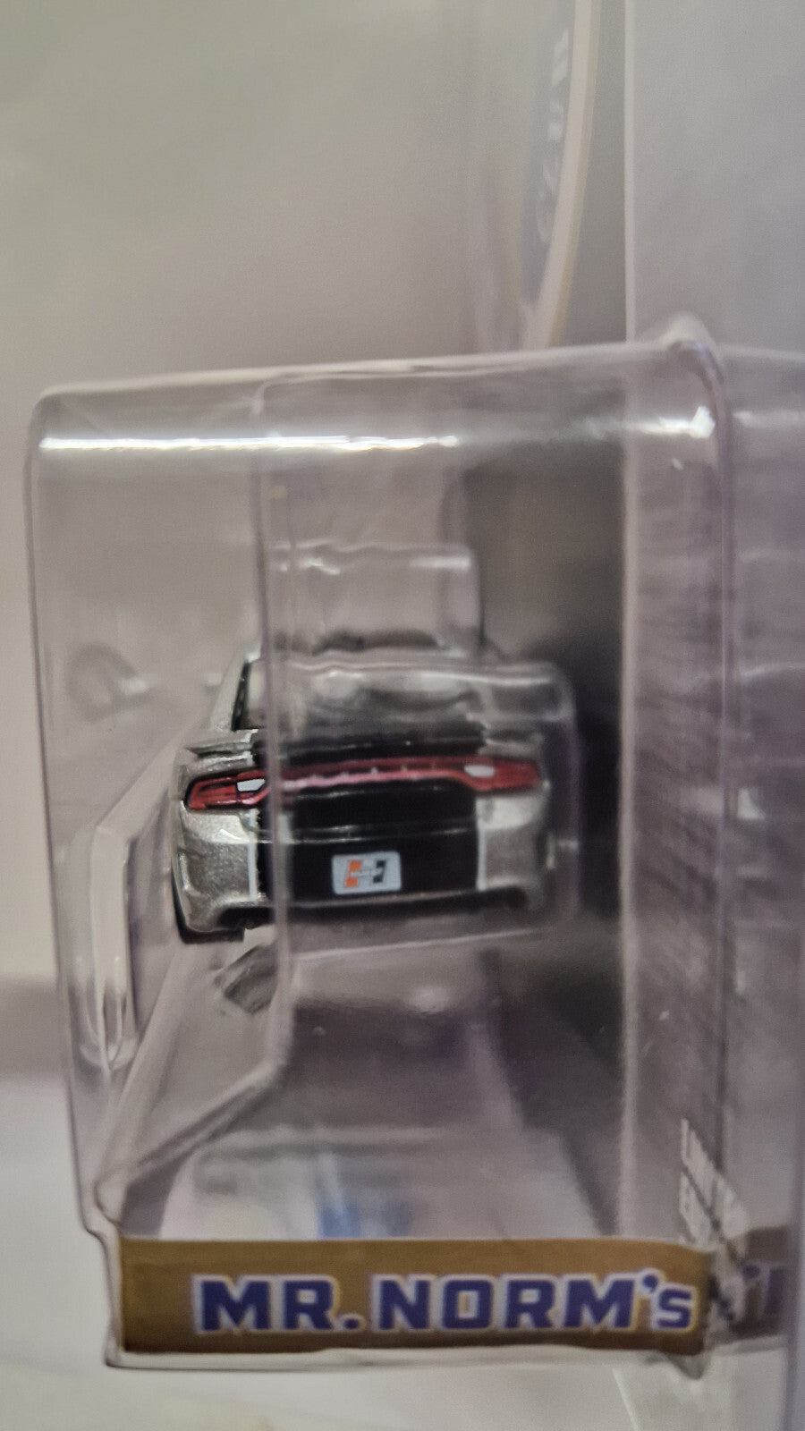 Greenlight Hobby Exclusive 2018 Dodge Charger SRT 392 Mr. Norm Heritag  (NG50)