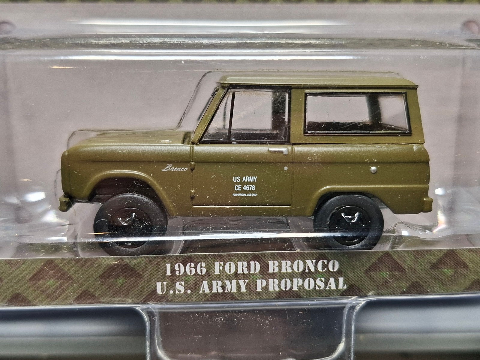 Greenlight  Battalion 64 series 5 1966 Ford Bronco U.S. Army proposal  (NG32)