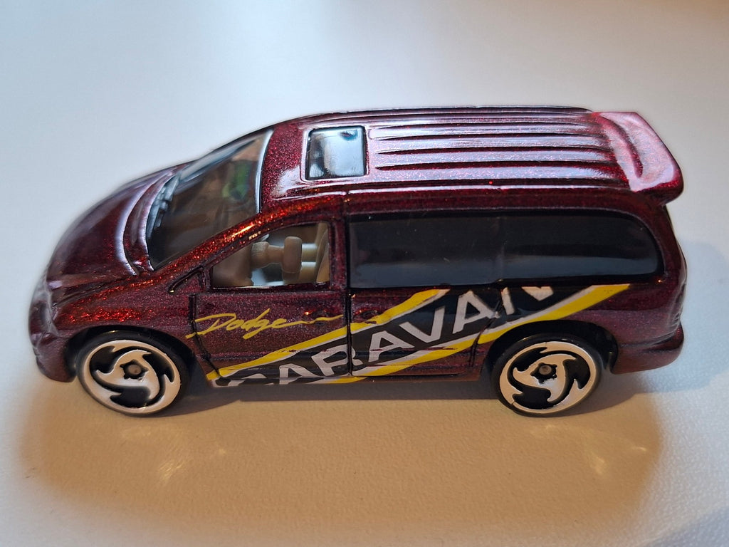 Hot Wheels Dodge caravan version sb  1998-633 (A08)