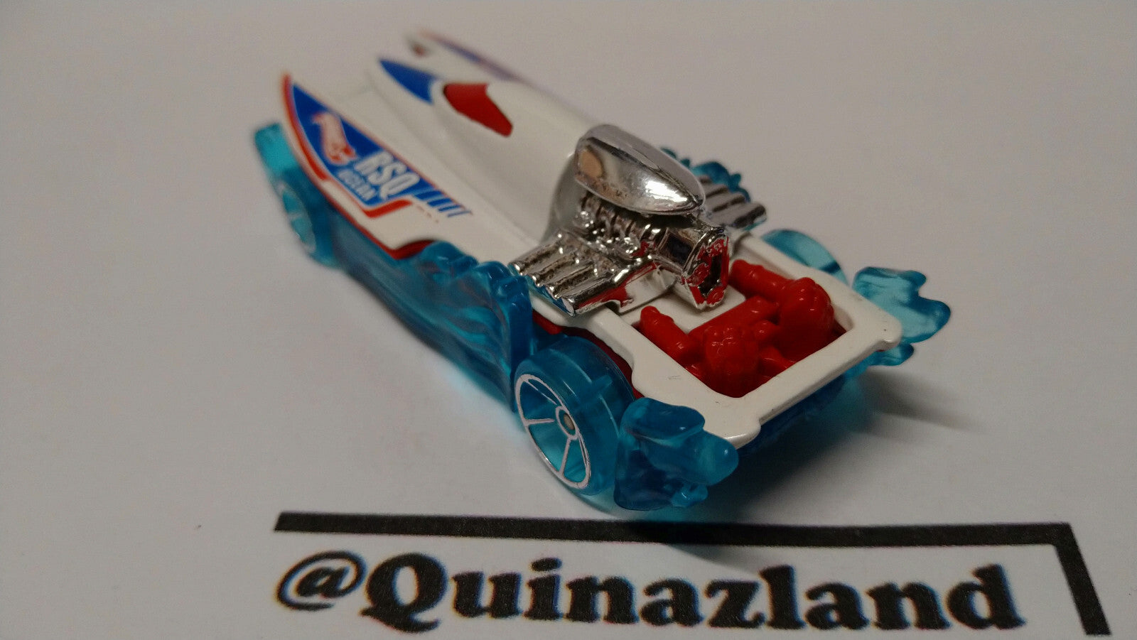 Hot Wheels Mad splash 2016- 214  (A11)