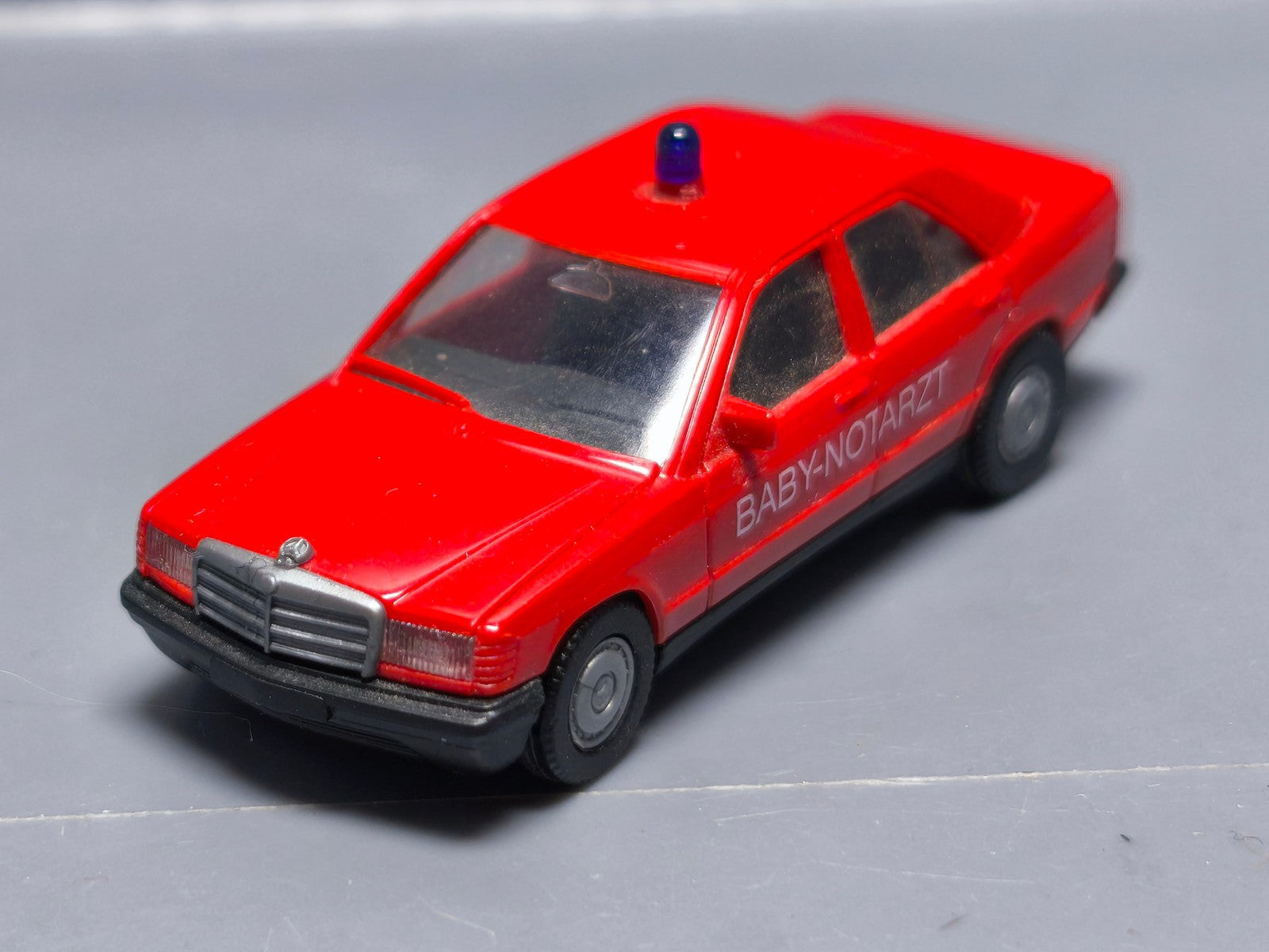 Herpa 1/87 Mercedes benz 190 E (A32)