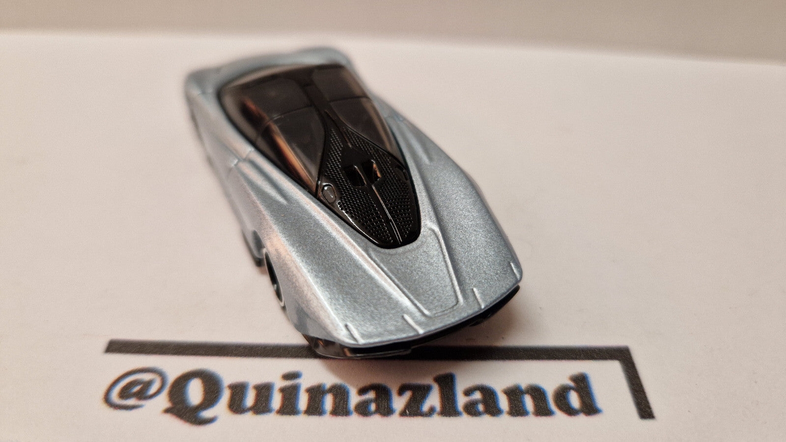 Tomica 2019 regular McLaren speedtail 1/68 (CP08)