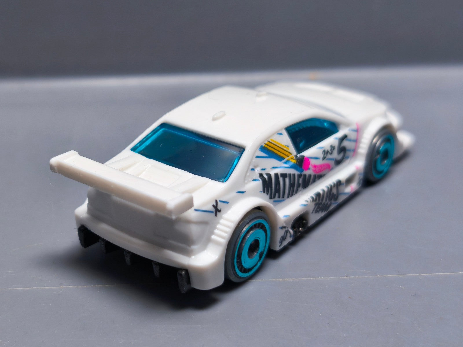 Hot Wheels  Amazoom   2024 multipack    (A02)
